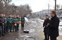 Фото 5: «Сьогодні таки на часі – показати правду про лихоліття минулого століття», – А. Садовий на освяченні будівництва «Території терору»