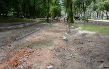 Фото 11: Ремонтні роботи біля Львівського цирку стартували.