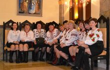 Фото 7: Львів’янки літнього віку відзначили свято весни у святковій дружній атмосфері