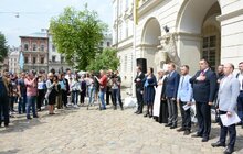 Фото 16: Львів вшановує 75-ту річницю депортації кримських татар
