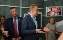 Фото 10: Канадські благодійники передали міській дитячій лікарні обладнання, вартістю понад 10 млн грн