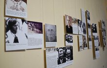 Фото 5: У Львові відкрили виставку про вимушених переселенців