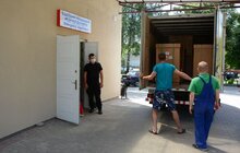 Фото 9: Лікарні швидкої допомоги благодійники передали 5 апаратів ШВЛ