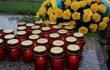 Фото 1: У Львові на Личаківському кладовищі вшанували пам’ять учасників бою під Крутами
