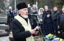 Фото 17: У Львові на Личаківському кладовищі вшанували пам’ять учасників бою під Крутами