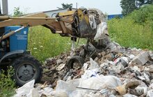 Фото 7: Стартувала кампанія із захисту заказника «Торфовище Білогорща»: вивозять накопичене будівельне сміття, поліція посилила патрулювання