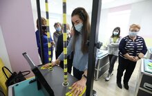Фото 4: Школи Львова отримали третю наукову мобільну лабораторію