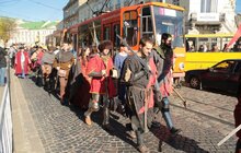 Фото 4: Марш слави захисників Руси-України