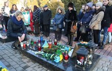 Фото 1: У Львові на Личакові вшанували Героїв Небесної Сотні