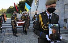 Фото 10: У Львові поховали учасника бойових дій УПА Василя Романіва