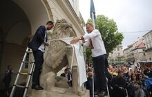 Фото 3: «Вишиванка об’єднує всіх українців і всіх класних людей у світі», — А. Садовий