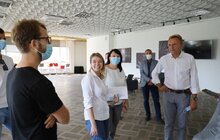Фото 9: Мер Львова перевірив ремонт гримерок у Центрі Довженка