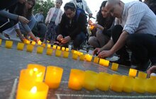 Фото 4: У центрі Львова з вогників зобразили Кримський півострів з числом 73