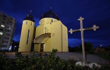 Фото 4: У Львові підсвітили ще один храм