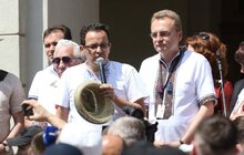 Фото 7: Майже 5 тис осіб прийшли на пл Ринок висловити свій спротив щодо сміттєвої блокади Львова