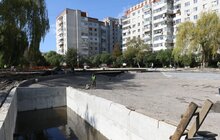 Фото 1: У Львові триває облаштування громадського простору та озера на вул. Панча