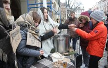 Фото 11: «Непораховані з 1932»: у Львові на площі Ринок організували акцію до Дня пам’яті жертв Голодомору