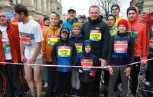 Фото 2: Мер Львова зі синами в рамках півмарафону пробігли в дистанції 2 км