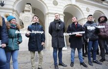 Фото 14: До Дня студента львівських левів одягнули у мантії