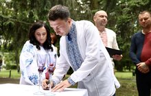 Фото 9: Сьогодні у лікарні святого Луки одружились Ігор та Наталя з Донеччини