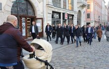 Фото 5: Дональд Туск розпочав візит до Львова з відвідин Ратуші