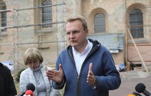 Фото 10: Ремонтно-реставраційні роботи зі заміни даху храму св. Климента Шептицького (колишній костел св. Казимира)