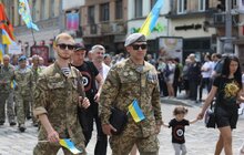 Фото 13: На пр. Свободи відбулося урочисте проходження з нагоди Дня Героїв
