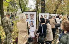 Фото 4: У Львові помолились за Героїв та відкрили виставку «Віримо, чекаємо»