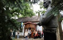 Фото 2: У Зашкові відзначили 133-тю річницю з дня народження Євгена Коновальця