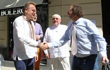 Фото 1: У Львові відкрили меморіальну таблицю Станіславу Єжи де Туш-Лецу