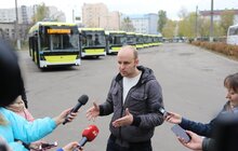 Фото 5: Мер Львова оглянув перші 10 нових тролейбусів виробництва «Електрон»