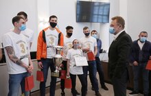Фото 8: За титул Чемпіона України волейбольна команда «Барком-Кажани» отримала від міста 100 тисяч гривень