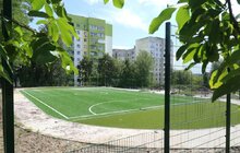 Фото 13: Напередодні нового навчального року у школі №30 капітально відремонтували спортивну зону