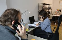 Фото 1: З 8 год ранку в мерії працюють юристи, які консультують підприємців щодо роботи в умовах карантину «вихідного дня»