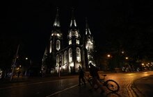 Фото 13: ЛКП «Львівсвітло» підсвітило ще низку храмів у місті