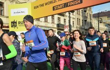 Фото 26: Мер Львова привітав учасників «Run the World. Львівський напівмарафон»