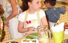 Фото 1: Діти учасників АТО взяли участь в кулінарному майстер-класі