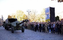 Фото 25: Вулицями міста пройшов «Марш захисників України»