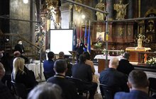 Фото 5: У підземеллі Гарнізонного храму відкрили виставку унікальних реліквій XII-XV ст.