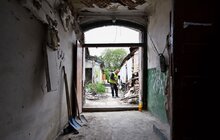 Фото 14: Непридатні для відновлення будинки, які росія зруйнувала у Львові 4 вересня, демонтовують: на їх місці буде громадський простір (відео)