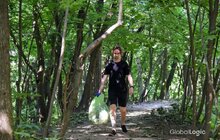 Фото 7: З допомогою унікального додатку EcoHike львів’яни очистили зелену зону Цитадель