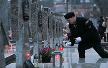 Фото 5: Вифлеємський вогонь миру передали рідним полеглих захисників України