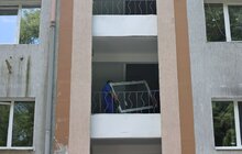 Фото 4: Відновлення Львова після ракетного обстрілу: за кошти благодійників розпочали встановлення нових вікон (відео)