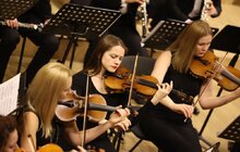Фото 5: Місто лікує: оркестр INSO-Львів зіграв для воїнів та лікарів особливий концерт