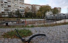 Фото 2: Громадський простір на вул. Панча готують до зими (відео)