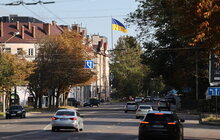 Фото 1: У Львові до Дня Державного Прапора урочисто підняли синьо-жовтий стяг