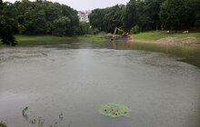 Фото 2: З Піскових озер вивозять намул (відео)
