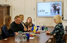 Фото 2: Міський голова Львова зустрівся з Надзвичайною і Повноважною пані Послом Фінляндії в Україні