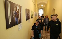 Фото 2: 12-річна Яна Степаненко, яка втратила обидві ноги під час ракетного удару росіян, вирушає у Бостон для участі у марафоні (відео)