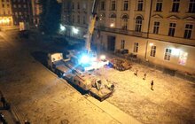 Фото 3: У центр Львова привезли знищену російську техніку